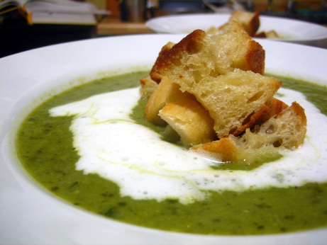 Fresh Pea Soup (Potage Saint-Germain)